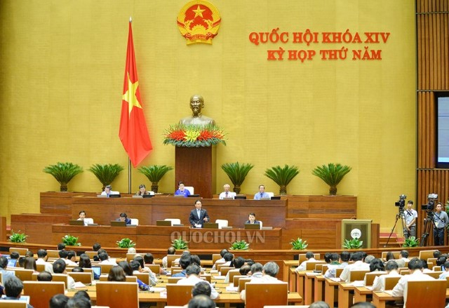 Quốc hội chất vấn Bộ trưởng Bộ Tài nguyên và Môi Trường